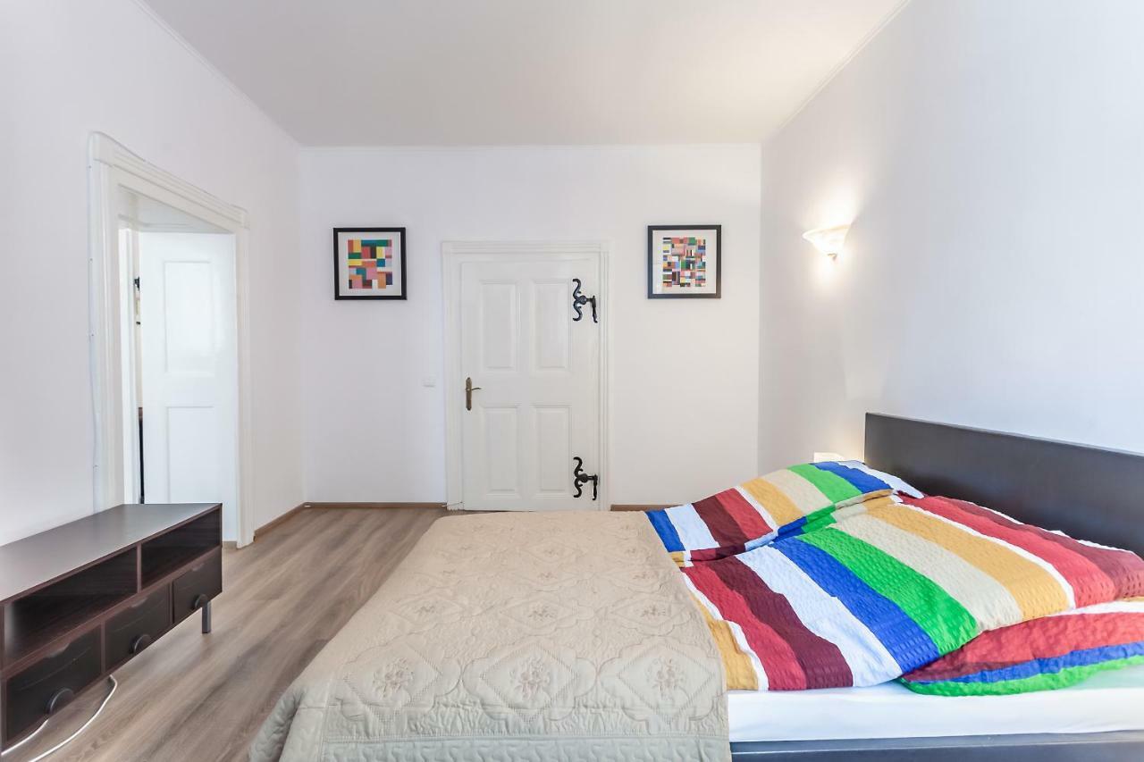 براشوف Kostas Apartments المظهر الخارجي الصورة