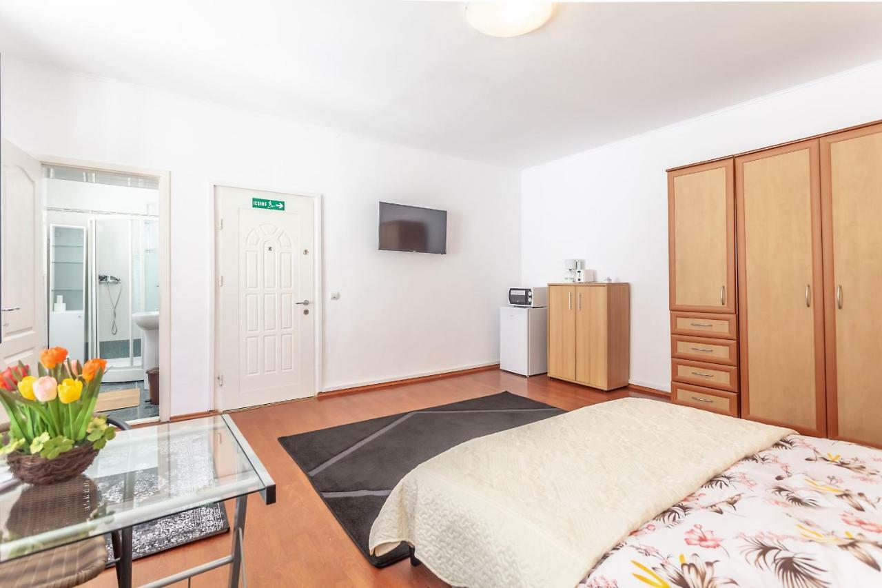 براشوف Kostas Apartments المظهر الخارجي الصورة