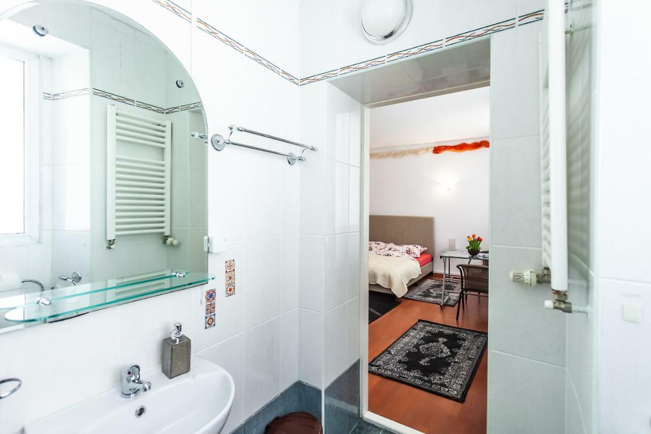 براشوف Kostas Apartments المظهر الخارجي الصورة